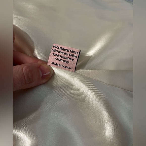 Forever Couture Bridal - Ostrich Feather Bridal
Wedding Jacket! Gorgeous!! NWOT - Picture 7 of 9